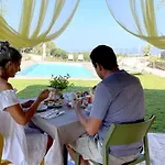 לינה וארוחת בוקר Poggio Belvento 4*
